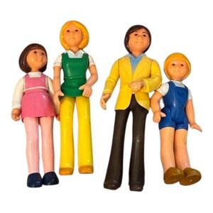 Fisher-Price Family Action Figures Set - Yellow, Green, Pink, Blue